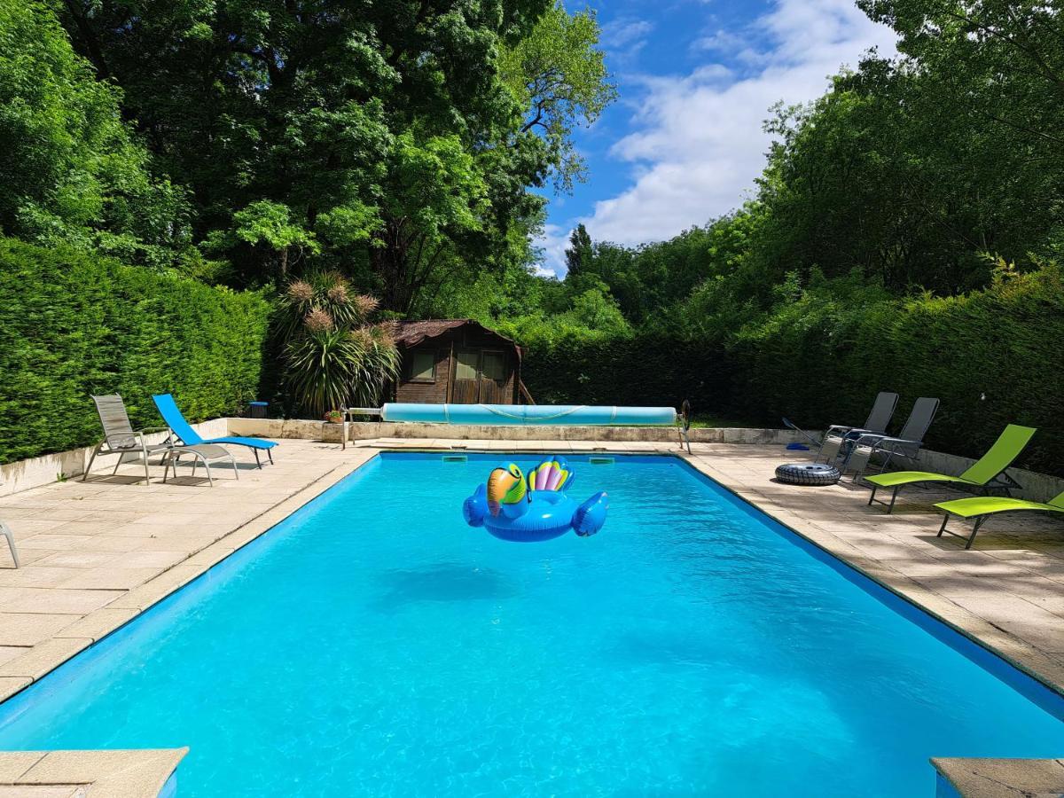 Le Moulin Etourneau - 3 Gites Avec 2 Piscines Champagnac  Eksteriør bilde