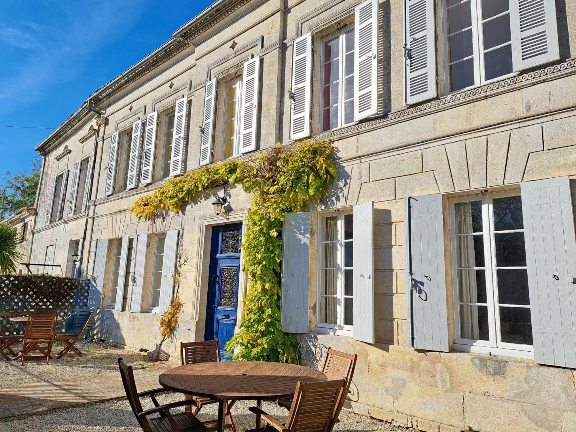 Le Moulin Etourneau - 3 Gites Avec 2 Piscines Champagnac  Eksteriør bilde